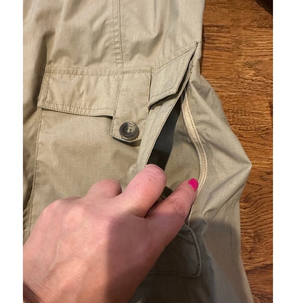 The North Face Carli HyVent Rain Jacket Women’s XL Beige Waterproof Shell - Picture 7 of 15
